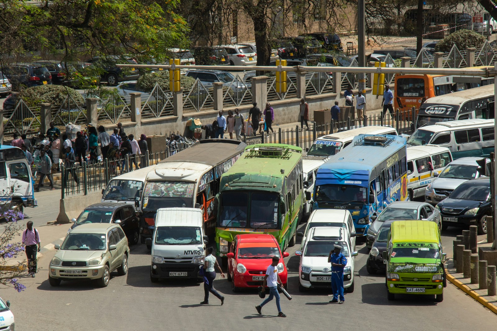 a busy street full of traffic